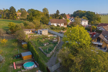 Prodej pozemku 906 m², Říčany