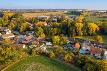Prodej pozemku 906 m², Říčany