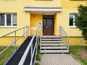 Prodej bytu 2+1 v osobním vlastnictví 52 m², Kadaň