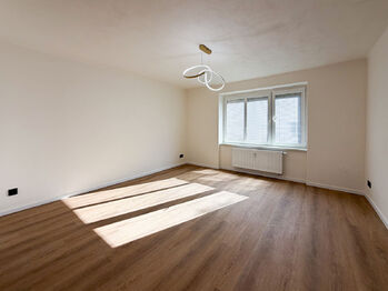 Pronájem bytu 2+1 v osobním vlastnictví 62 m², Příbram