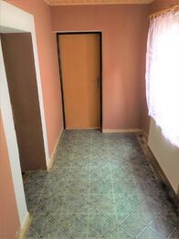 Prodej domu 100 m², Roštění