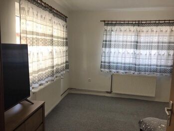 Prodej domu 100 m², Roštění