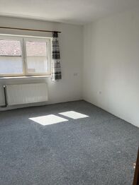 Prodej domu 100 m², Roštění