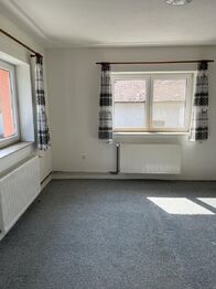 Prodej domu 100 m², Roštění