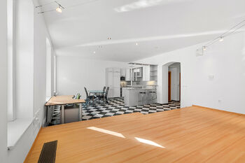 Prodej bytu 3+kk v osobním vlastnictví 86 m², Plzeň