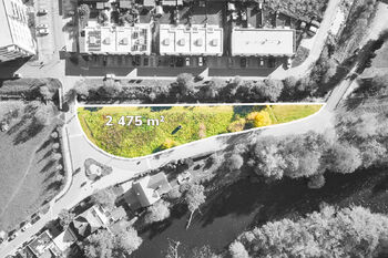 Prodej pozemku 2475 m², Hradec Králové