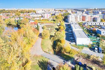 Prodej pozemku 2475 m², Hradec Králové