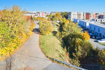 Prodej pozemku 2475 m², Hradec Králové