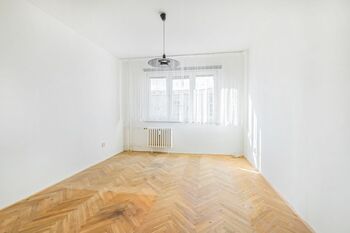 Prodej bytu 2+1 v osobním vlastnictví 58 m², Kladno