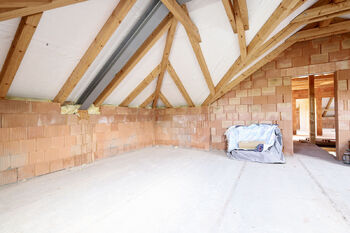 Prodej domu 300 m², Stará Paka