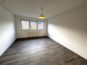 Pronájem bytu 3+1 v osobním vlastnictví 86 m², Černošice