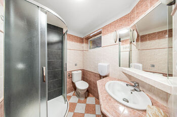 Prodej ubytovacího zařízení 440 m², Víchová nad Jizerou