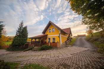 Prodej ubytovacího zařízení 440 m², Víchová nad Jizerou