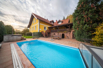 Prodej ubytovacího zařízení 440 m², Víchová nad Jizerou