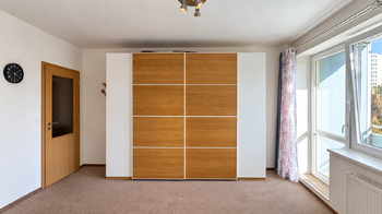 Pronájem bytu 1+kk v osobním vlastnictví 33 m², Praha 10 - Horní Měcholupy