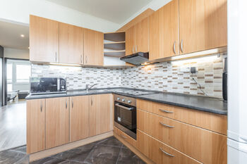 Prodej bytu 2+1 v osobním vlastnictví 63 m², Praha 9 - Letňany
