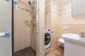 Prodej bytu 2+1 v osobním vlastnictví 63 m², Praha 9 - Letňany