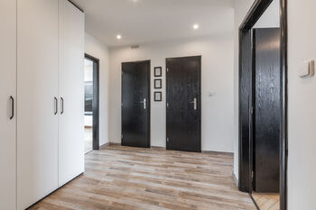 Prodej bytu 2+1 v osobním vlastnictví 63 m², Praha 9 - Letňany