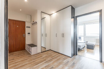 Prodej bytu 2+1 v osobním vlastnictví 63 m², Praha 9 - Letňany
