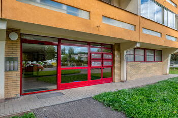 Prodej bytu 1+kk v osobním vlastnictví 37 m², Hradec Králové