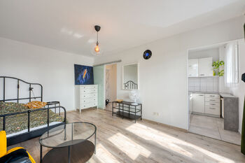 Prodej bytu 1+kk v osobním vlastnictví 37 m², Hradec Králové