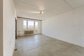 Prodej bytu 2+1 v osobním vlastnictví 62 m², Praha 8 - Bohnice