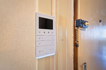 Prodej bytu 2+1 v osobním vlastnictví 62 m², Praha 8 - Bohnice