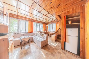 1.patro - obytná místnost - Prodej chaty / chalupy 70 m², Družec
