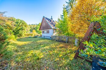 přední pohled na chatu - Prodej chaty / chalupy 70 m², Družec
