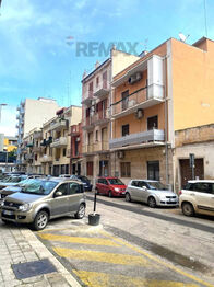 Prodej bytu 2+kk v osobním vlastnictví 65 m², Bari