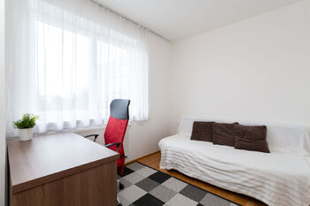 Pracovna / Pokoj pro návštěvy - Prodej domu 201 m², Praha 4 - Libuš