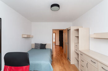 Dětský pokoj 1 - Prodej domu 201 m², Praha 4 - Libuš
