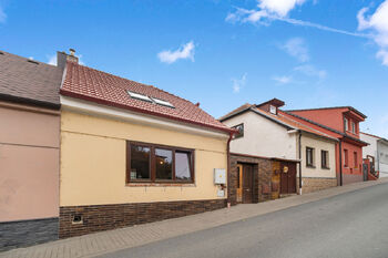 Prodej domu 120 m², Oslavany