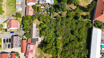 Prodej pozemku 914 m², Chrášťany