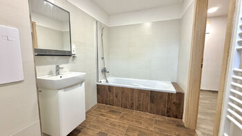 Pronájem bytu 2+1 v osobním vlastnictví 69 m², Zliv