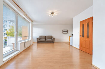 Pronájem byt 1+kk, 44 m2+balkon, Dusíkova, Lesná, Brno - Pronájem bytu 1+kk v osobním vlastnictví 44 m², Brno