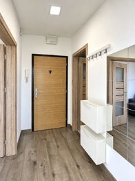 Pronájem bytu 2+1 v osobním vlastnictví 50 m², Vsetín
