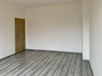 Pronájem bytu 2+1 v osobním vlastnictví 48 m², Chomutov