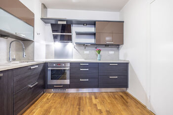 Kuchyňský kout - Prodej bytu 3+kk v osobním vlastnictví 99 m², Praha 3 - Žižkov