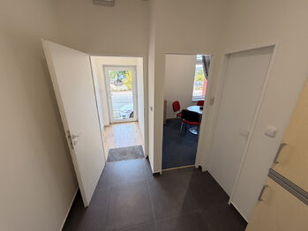 Pronájem bytu 2+kk v osobním vlastnictví 43 m², Dobřichovice