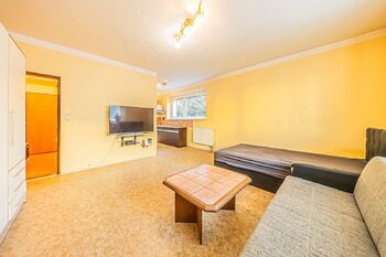 Prodej bytu 1+kk v družstevním vlastnictví 33 m², Jesenice