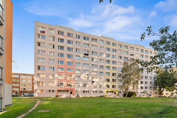 Prodej bytu 2+kk v osobním vlastnictví 40 m², Kladno
