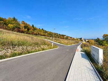 Prodej pozemku 785 m², Libušín