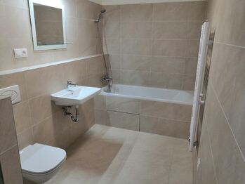 Prodej bytu 1+kk v osobním vlastnictví 44 m², Praha 9 - Letňany