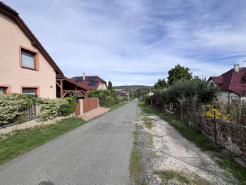 Prodej pozemku 1288 m², Starý Plzenec