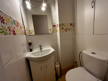 Oddělené WC - Prodej bytu 3+1 v osobním vlastnictví 68 m², Vsetín