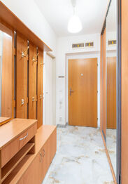 Pronájem bytu 1+kk v družstevním vlastnictví 36 m², Praha 5 - Stodůlky