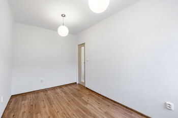 Pronájem bytu 3+1 v osobním vlastnictví 70 m², Praha 5 - Radotín