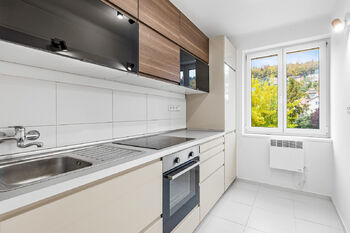 Pronájem bytu 3+1 v osobním vlastnictví 70 m², Praha 5 - Radotín