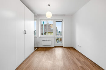 Pronájem bytu 3+1 v osobním vlastnictví 70 m², Praha 5 - Radotín
